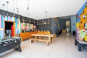 Living area - La Paz & Love Hostel (Guadalajara)