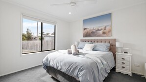 4 bedrooms, iron/ironing board, travel crib, internet
