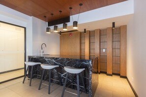 Basic Apartment | Interior - R - Beautiful premiere 1BR in San Isidro (Lima)