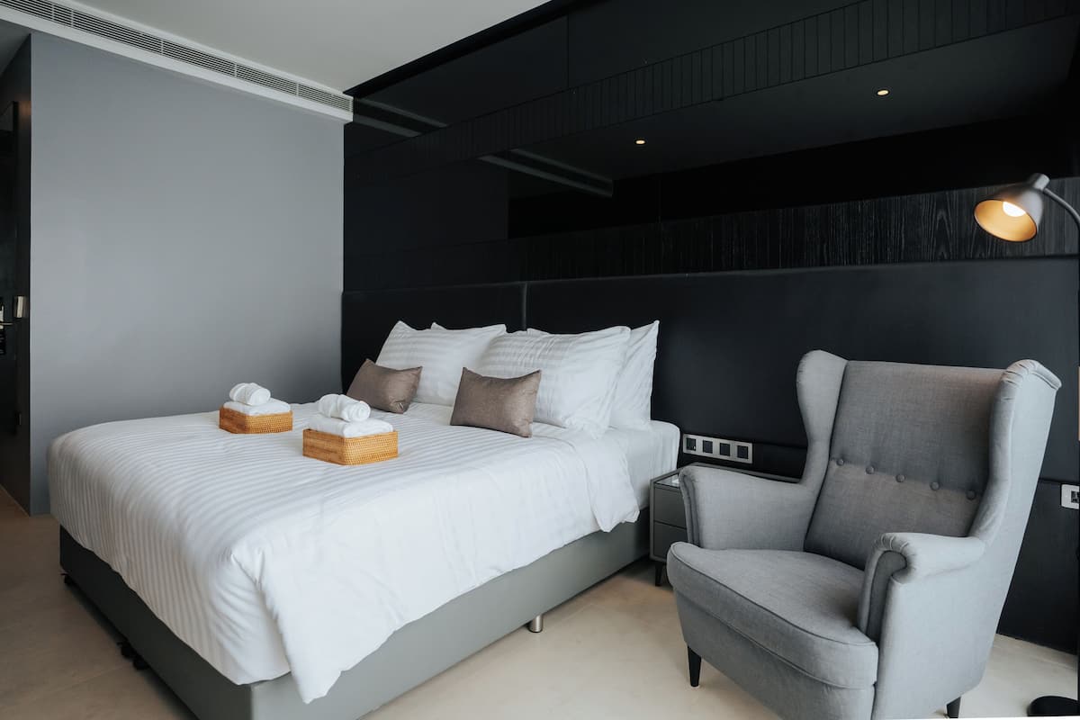 1 habitación y minibar con artículos gratuitos