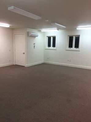 Interior - 3 Bedroom home near light rail - Thornton (Thornton)