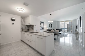 Interior - ICON W BRICKELL CHARMING OCEAN VIEW 2BR/1BA #2709 (Miami)