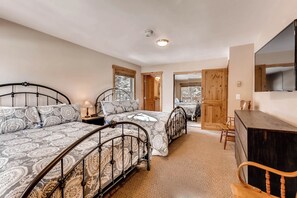 2 habitaciones, wifi gratis y ropa de cama