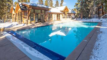 Una piscina climatizada