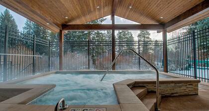 Well Appointed, Centrally Located Condo in Breck. Wi-Fi, Parking TE313