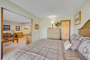 1 quarto, Wi-Fi de cortesia, roupa de cama