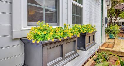 Tiny Garden Dollhouse