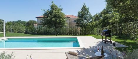 Piscine extérieure