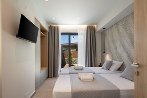 4 slaapkamers, een strijkplank/strijkijzer, gratis wifi, beddengoed