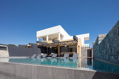 Oasis Serenity,Serene,Nature views,Kids pool