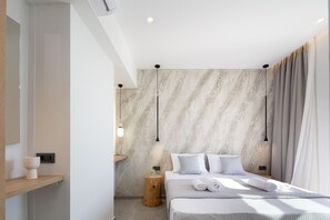 4 slaapkamers, een strijkplank/strijkijzer, gratis wifi, beddengoed