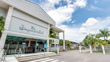 Entrada al alojamiento