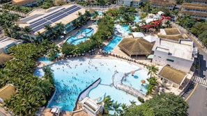 Outdoor pool - DiRoma Lacqua I - Direto com o Grupo DiRoma - acesso ao Acqua Park com café da manhã (Caldas Novas)