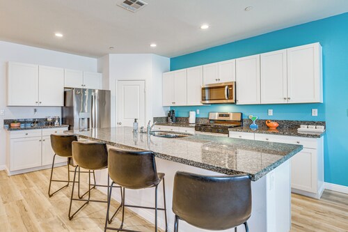 Coachella Home w/ Game Room & 1 PM Check-Out