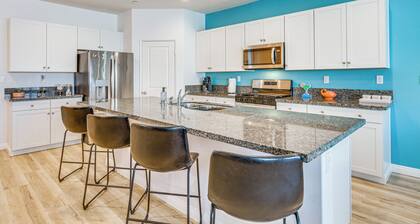 Coachella Home w/ Game Room & 1 PM Check-Out