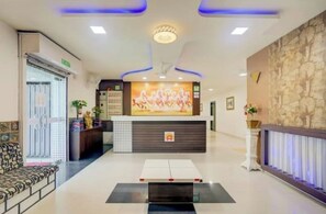 Reception - Hotel Ayaansh (Vadodara)