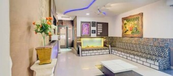 Hotel Ayaansh