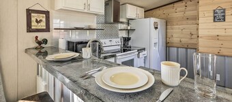 Ralph’s Retreat-Country Living, Perfected