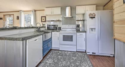 Ralph’s Retreat-Country Living, Perfected