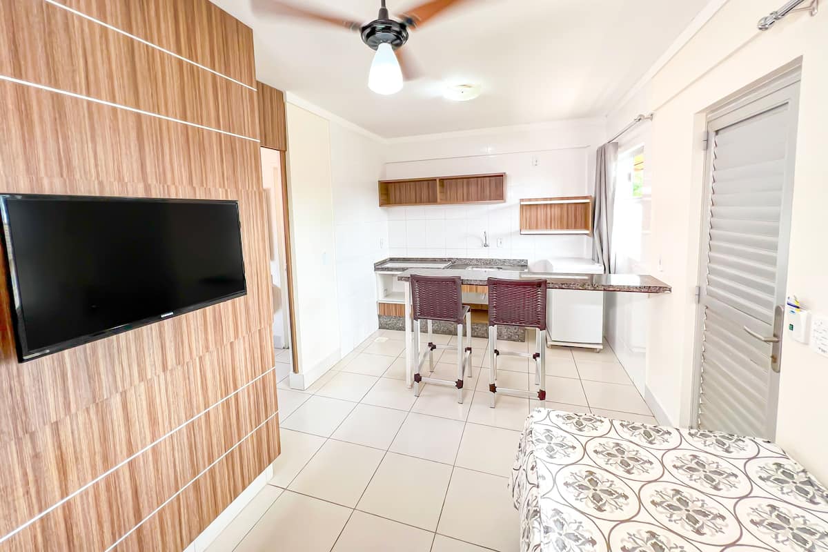 Habitación básica con 1 cama matrimonial o 2 individuales | Wifi gratis