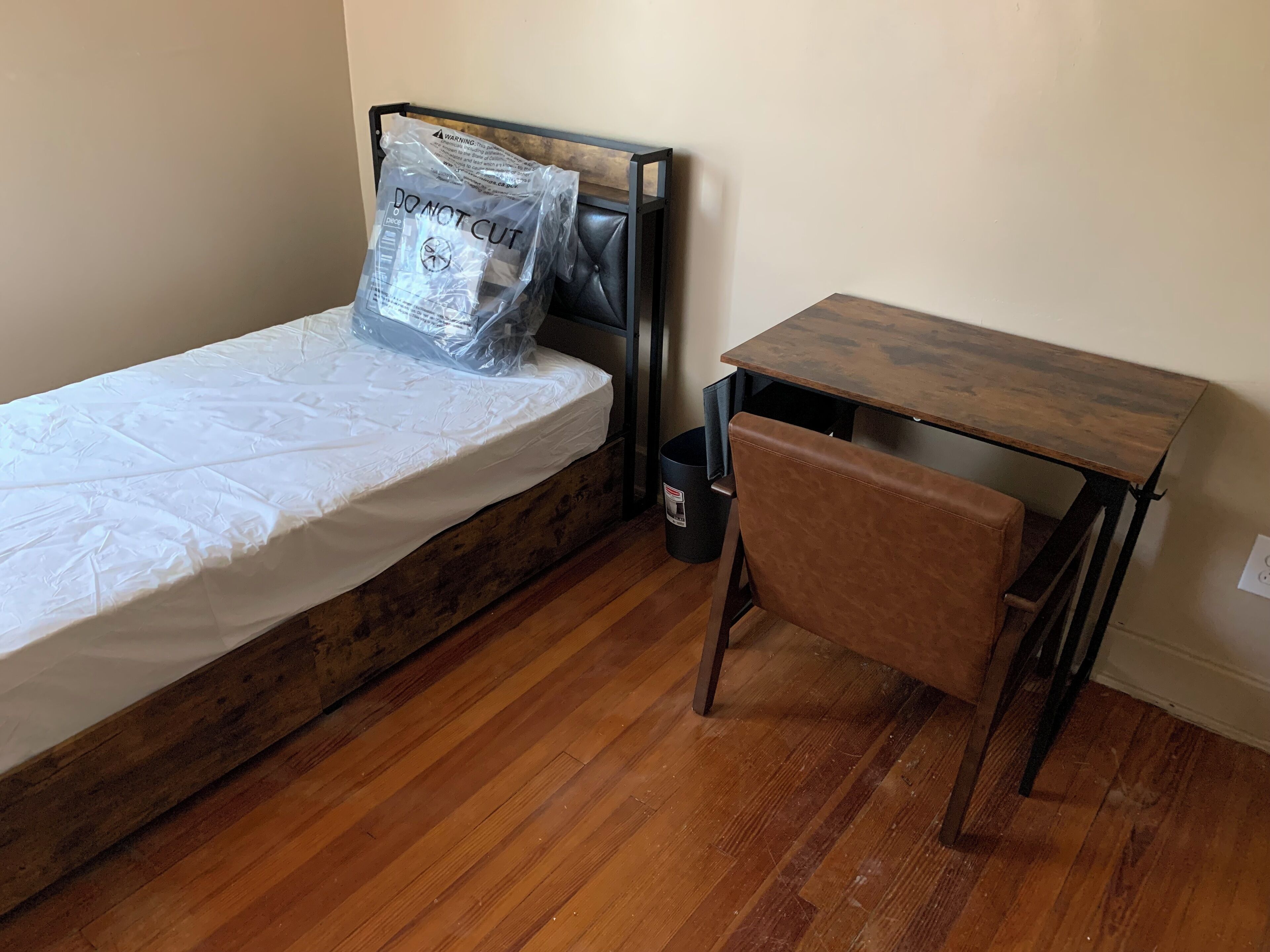 Rooms Available in Centrally Located Corporate Housing