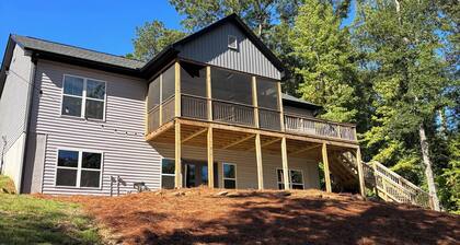 Charming Cottage on Lake Martin – Peaceful Creekside Retreat with Private Dock