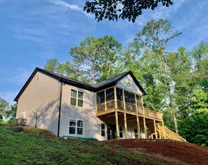Exterior - New House on Lake Martin – Peaceful Creekside-Pet Friendly-Fishing-Auburn (Jacksons' Gap)