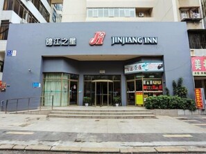 Chi tiết ngoại thất