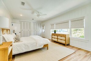 5 habitaciones, decoración personalizada y muebles diferentes 