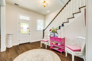 House, Multiple Beds, Balcony, Ocean View | Interior - La Onda Azul (Galveston)