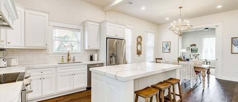 House, Multiple Beds, Balcony, Ocean View | Private kitchen | Coffee/tea maker