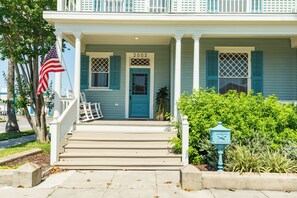 Exterior - La Onda Azul (Galveston)