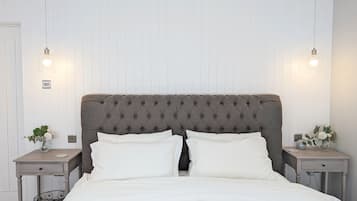 4 bedrooms, iron/ironing board, travel crib, WiFi