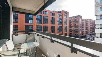 Deluxe Apartment | Terrace/patio