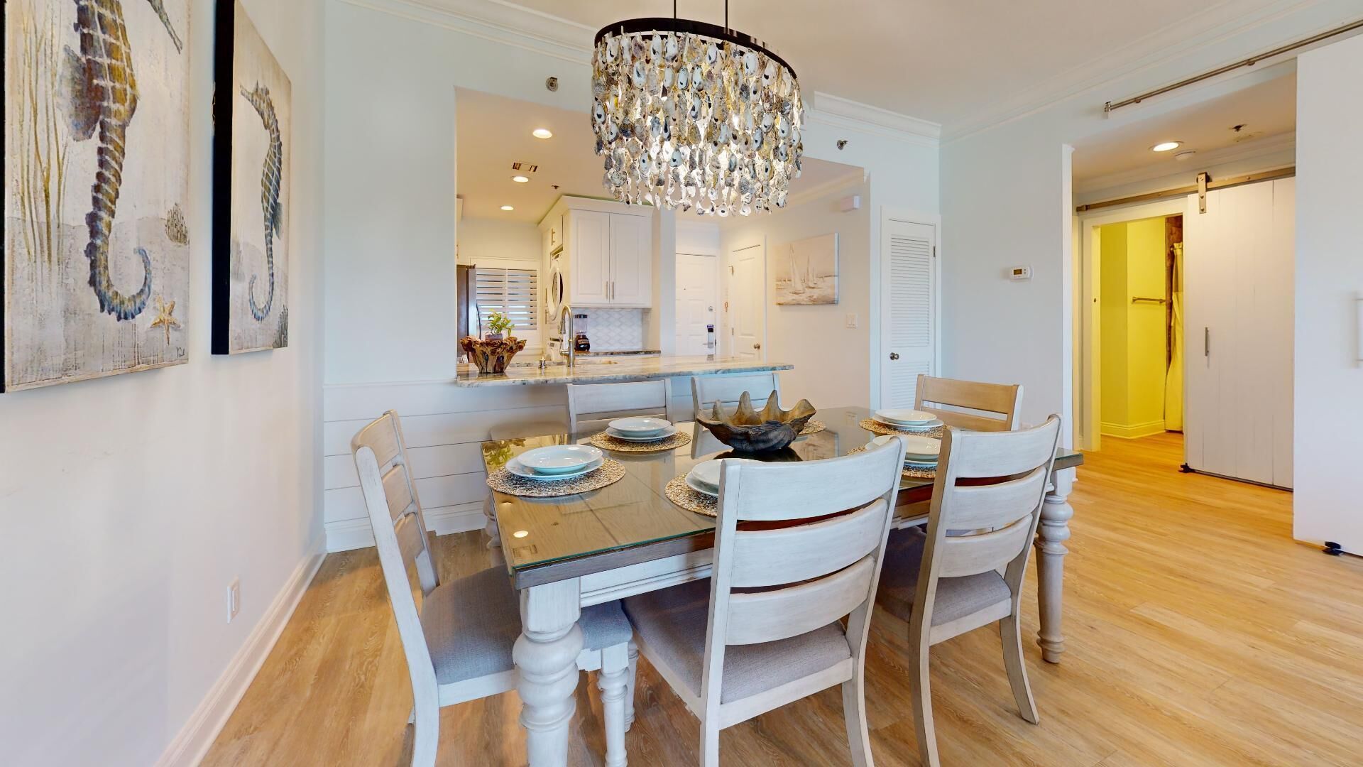 Condo (Beach Manor 0604) | Dining