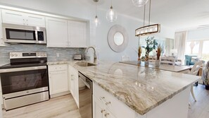 Condo (Beach Manor 0211) | Private kitchen