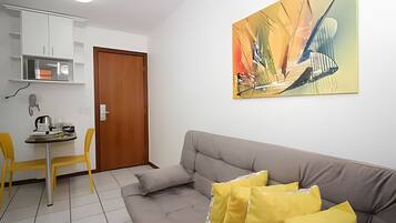 Apartemen Basic | Area keluarga