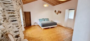 3 Schlafzimmer, kostenloses WLAN, Bettwäsche