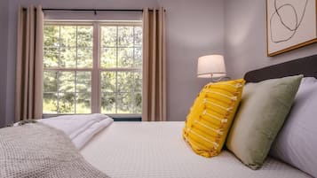 3 Schlafzimmer, Schreibtisch, Bügeleisen/Bügelbrett, WLAN