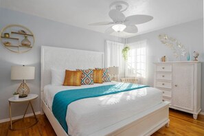 3 habitaciones, escritorio, tabla de planchar con plancha y wifi gratis
