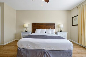 Exterior - Luxury Lakeview, Vista Cay Orlando 1027 (Orlando)