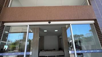 Entrada de la propiedad