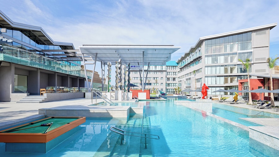 Hyatt Centric Cairo West