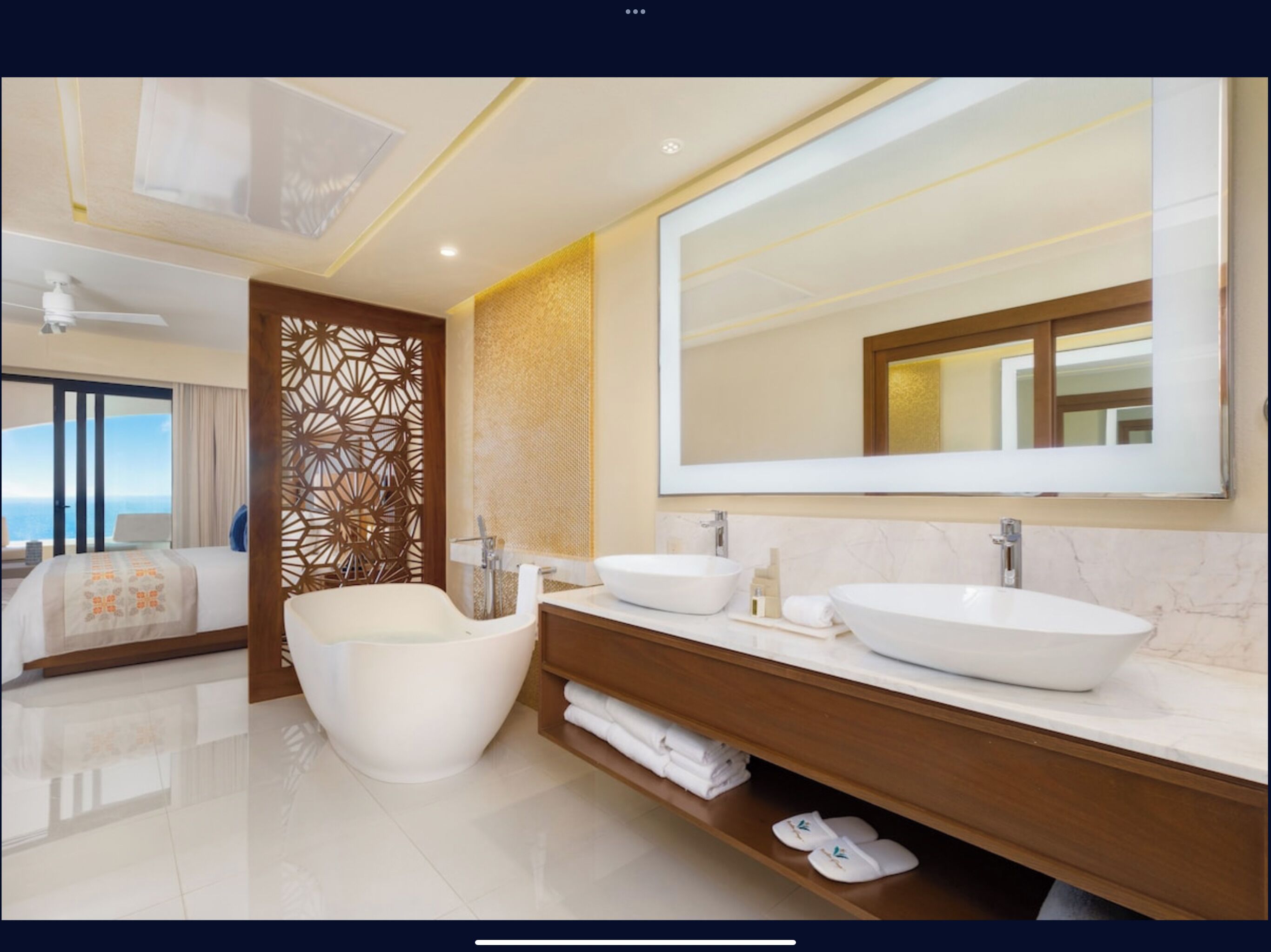 Dusche, Whirlpool, Haartrockner, Bidet