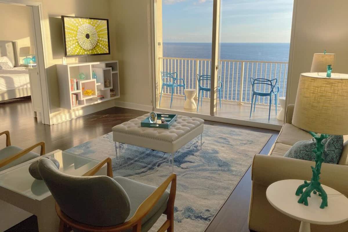 Appartement, 2 slaapkamers (Tidewater 2205) | Woonkamer