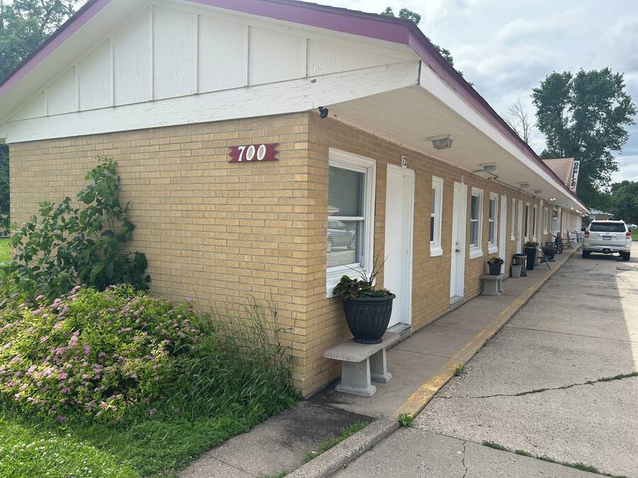 Fachada de la propiedad