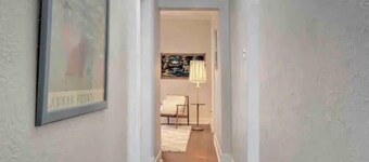 Fun Retro Apartment on Quiet Dead End Street Near Stage AE & Acrisure Stadium