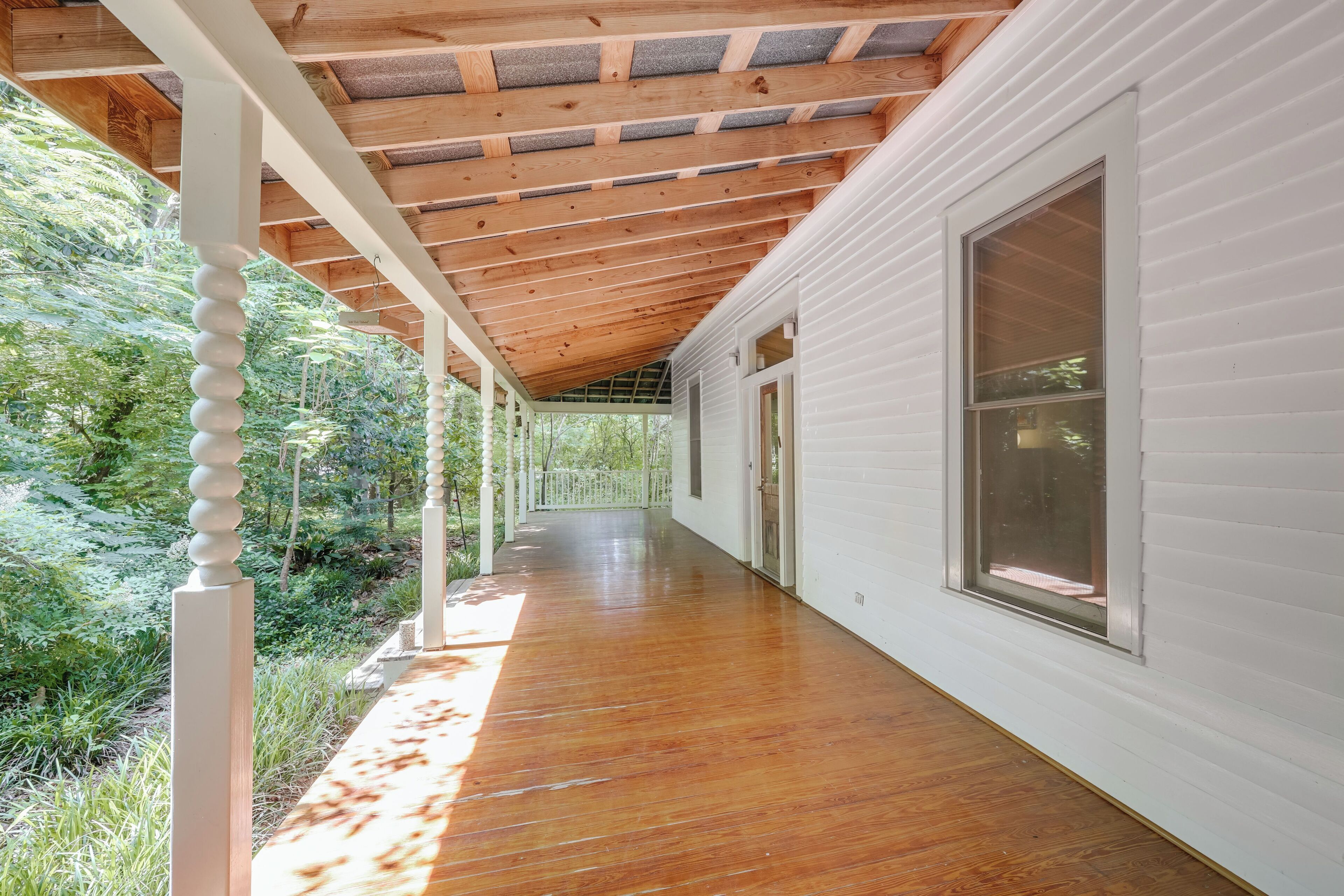 Historic, spacious, 3 bedroom, 2 bath house near the University of Georgia

