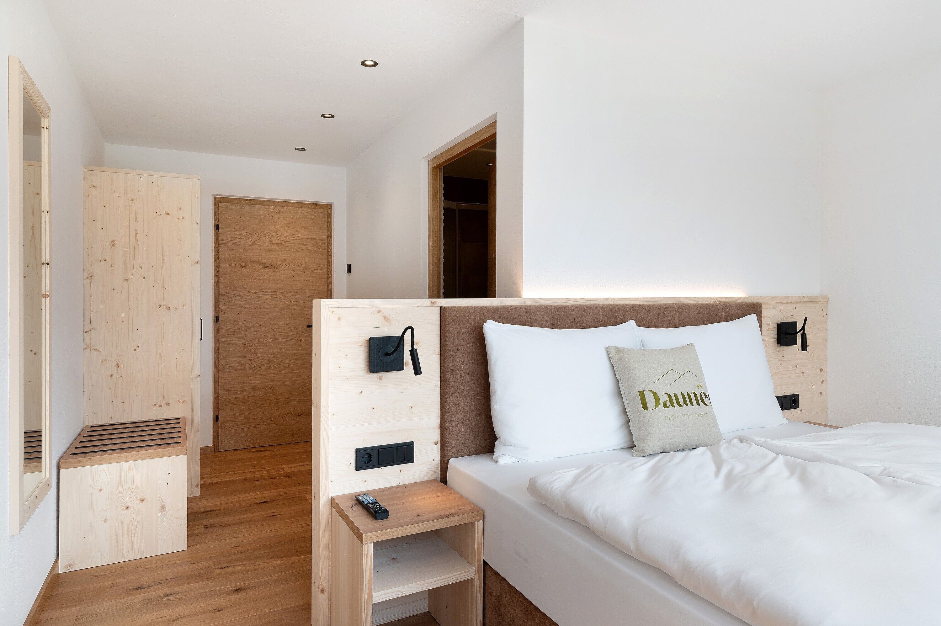 2 多间卧室、免费 WiFi、床单