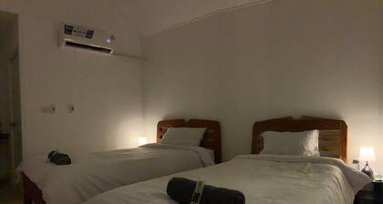 1 bedroom twin bedMarvelous resort with AC in Tambon Na Yung